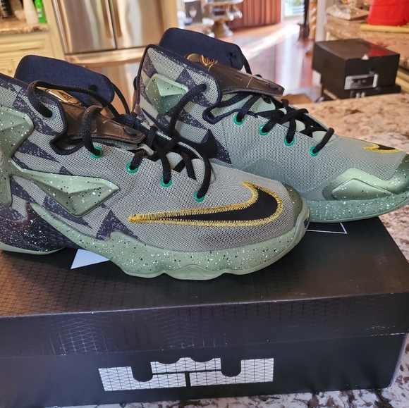 Lebron XIII AS (GS) - Picture 1 of 1